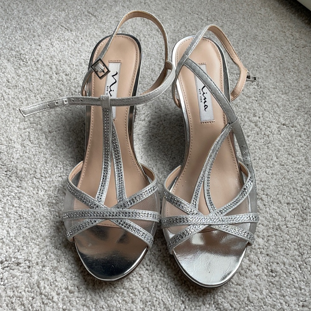 Silver heels perfect for a wedding